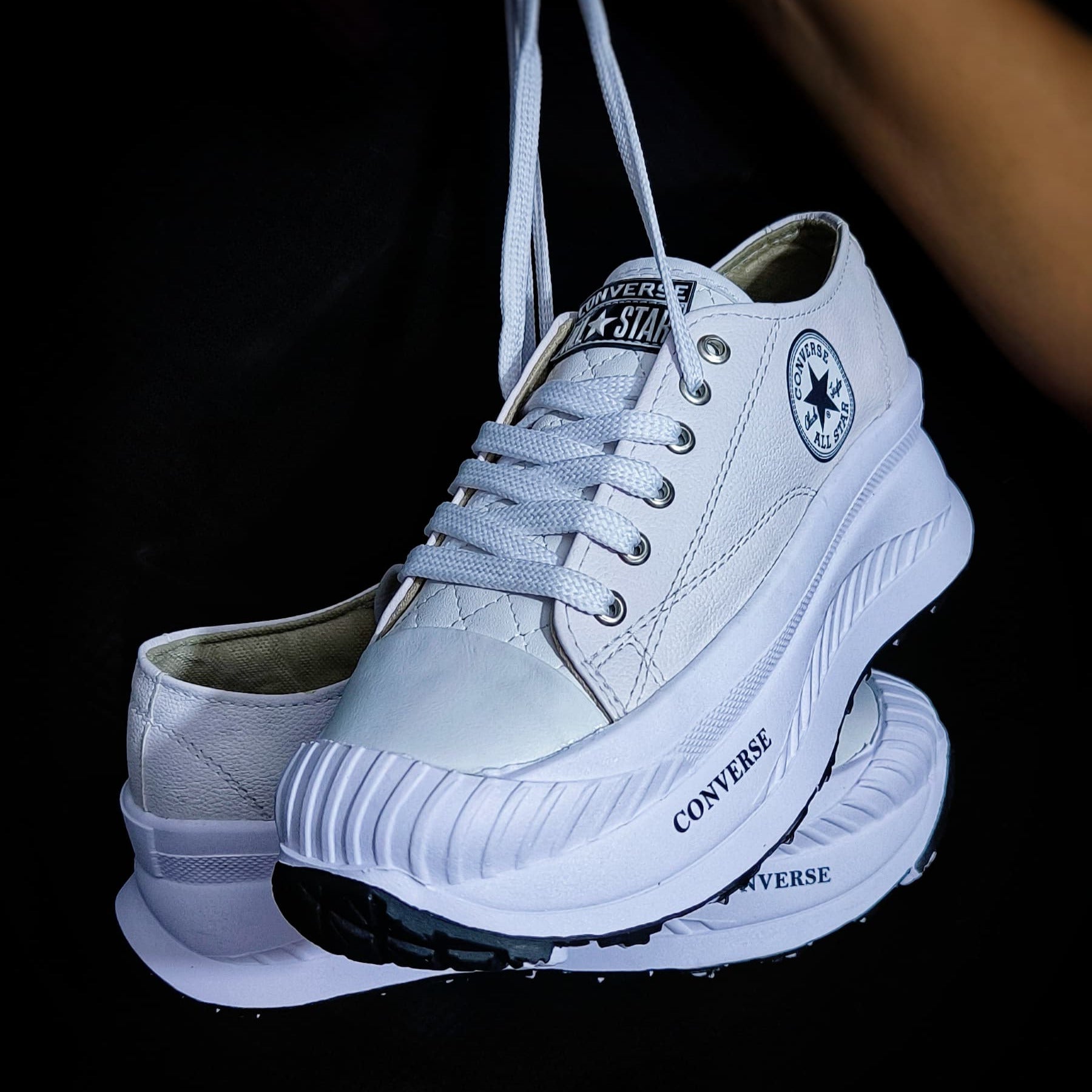Convers Blanco